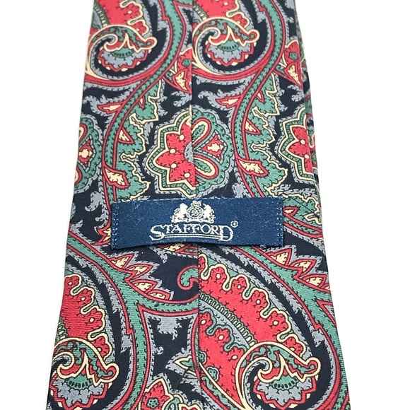 Stafford Paisley Silk Necktie 54x3-3/4 - Picture 5 of 5
